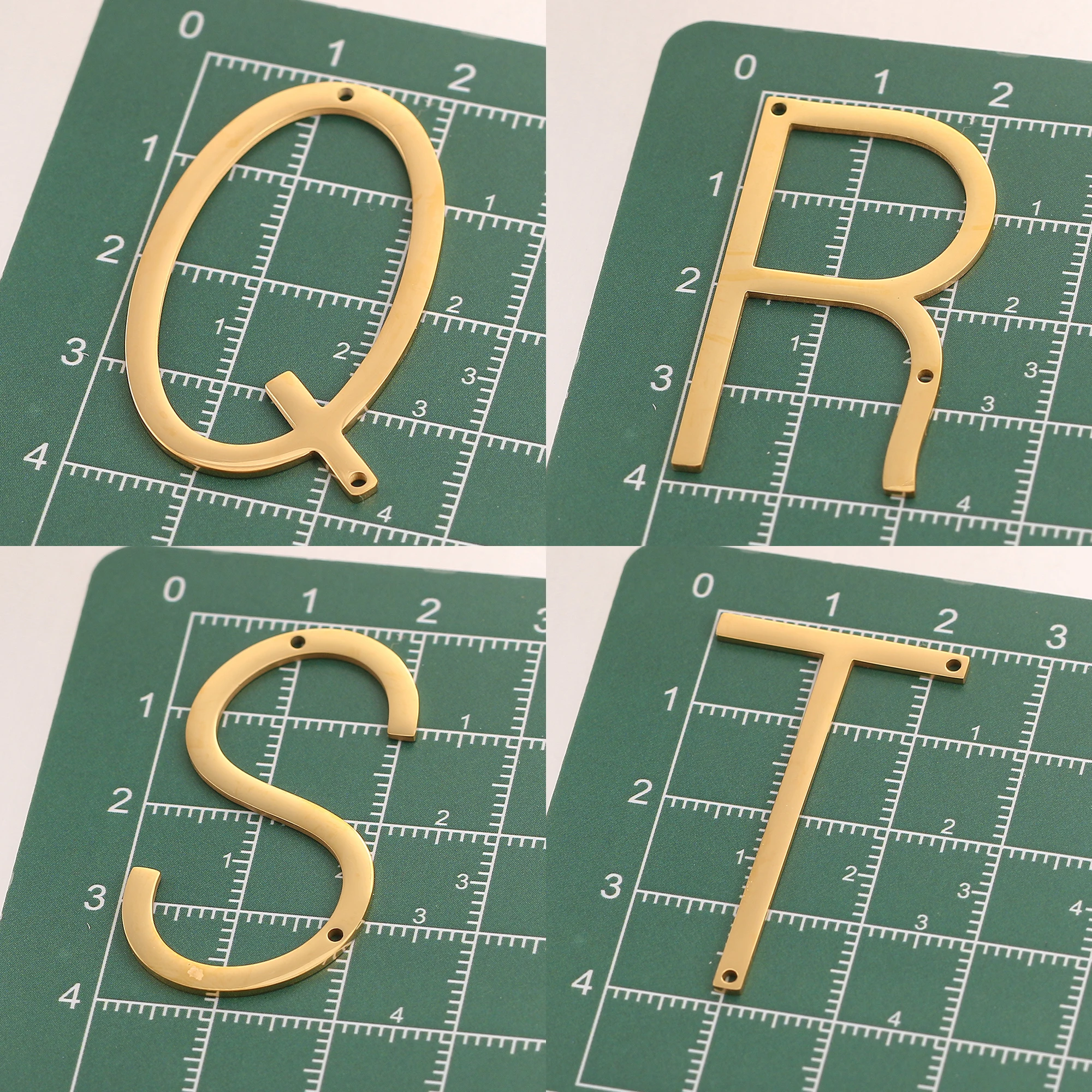 3Pcs Первоначальная подвеска из нержавеющей стали Большие буквы Подвеска A до Z DIY