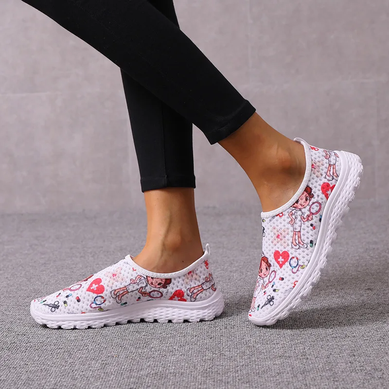 

Nurse Shoes Women Print Breathable Sneakers Woman Slip-on Light Non-slip Flats Ladies Soft Bottom Casual Sports Shoes