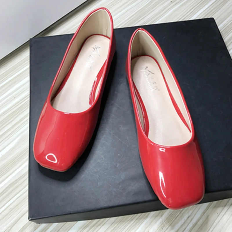 

Ladies Square Toe Plain Flats Shiny Patent Leather Wide Fitting Slip-Ons 48-33 Cute Shoes Artificial Hand-Made Wine Red Mujer