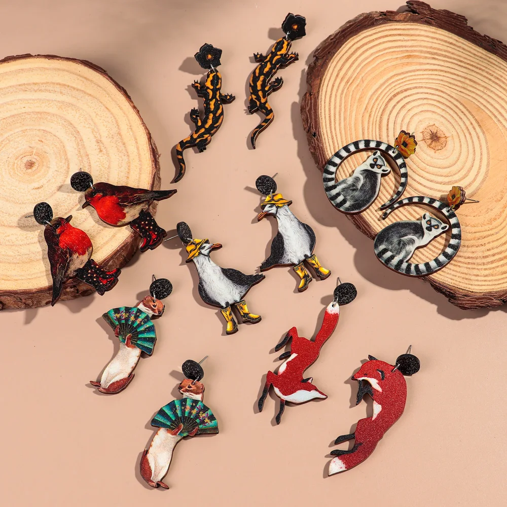 Деревянные серьги-капельки лиса