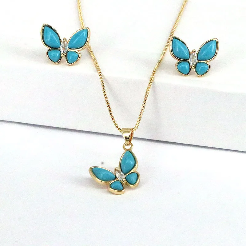 

Комплект из колье и серёг, с фианитом