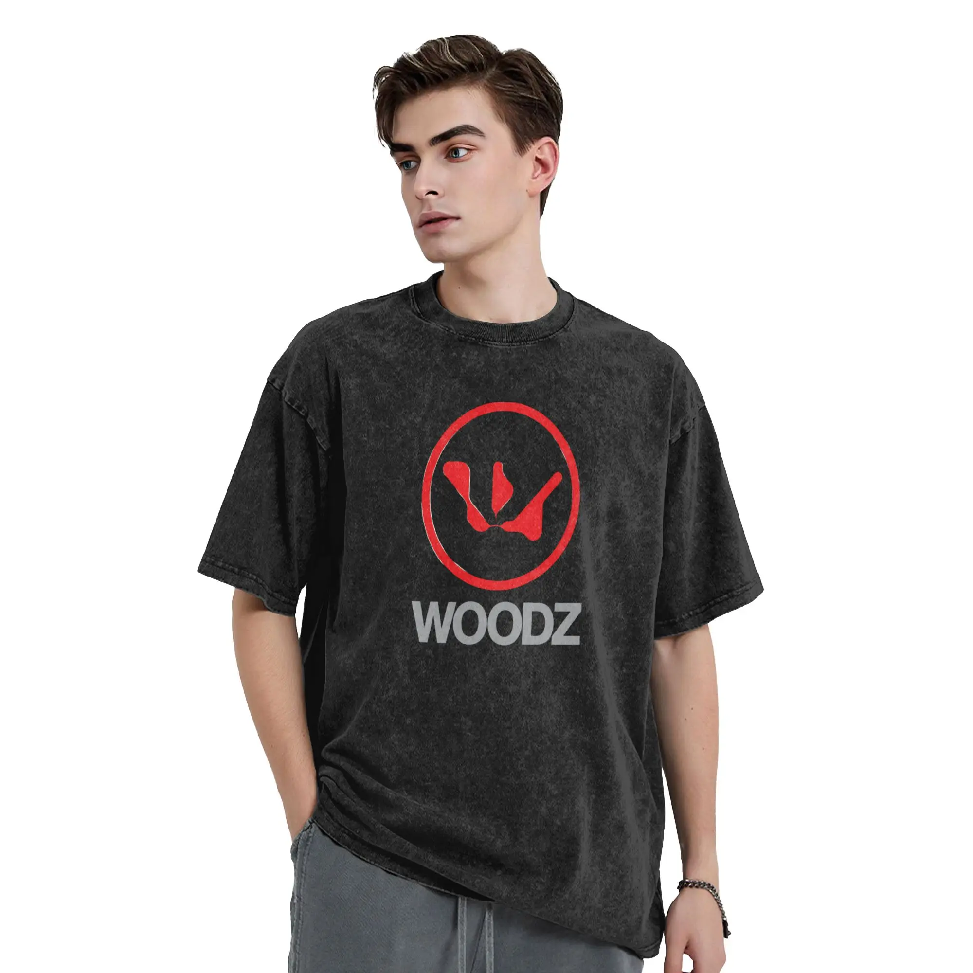 Фото Мужские футболки WOODZ World Tour 2026: Архивная коллекция 1, летняя уличная мода, футболка с коротким рукавом, круглым вырезом, трендовая, недорогая №2