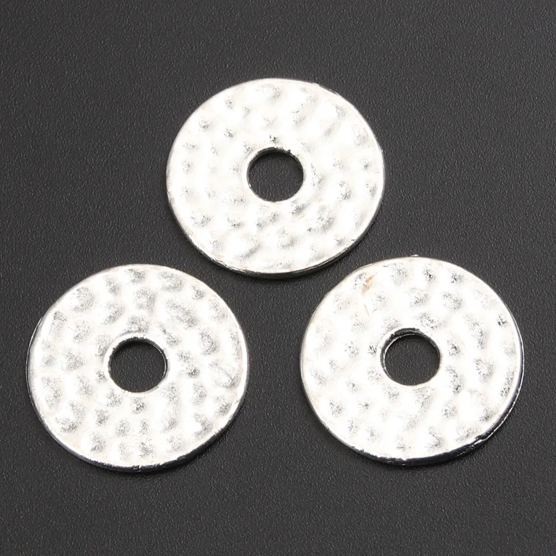 

20pcs 20mm Silver Color Disc Circle Charms Pendants DIY Handmade Jewelry Accessories Charms A2650 SALE