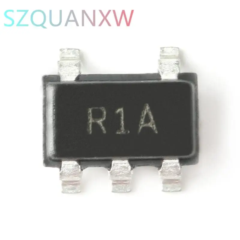 ADR391AUJZ-REEL7 SOT-23-5 2,5 V Источник точного ориентировочного напряжения с низким уровнем шума