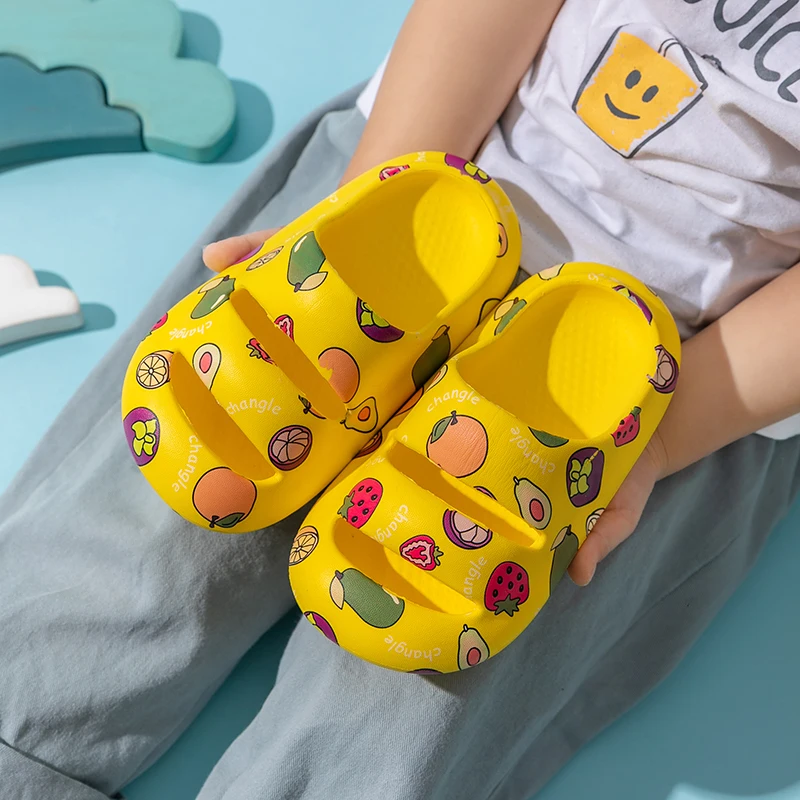 

Summer Kids Slippers for Boy Girls Fruits Non-slip Indoor Slippers Outdoor Shoes Bathroom Soft Non-Slip Cute Children Slippers
