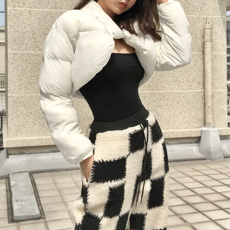 Winter Women's Cold Coat Parkas Cropped Jacket Long Sleeve Top Slim Fit Super Hot Coats Navel Exposure Padded Jacket Fashion