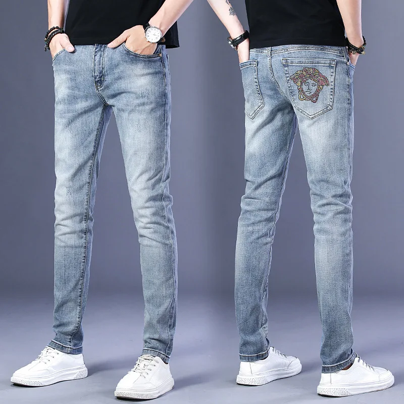 

Light-color Medusa Man's European Station Spring and Autumn Slim Feet Pants Street Wear Distressed Jeans Blue Vintage Jeans Men