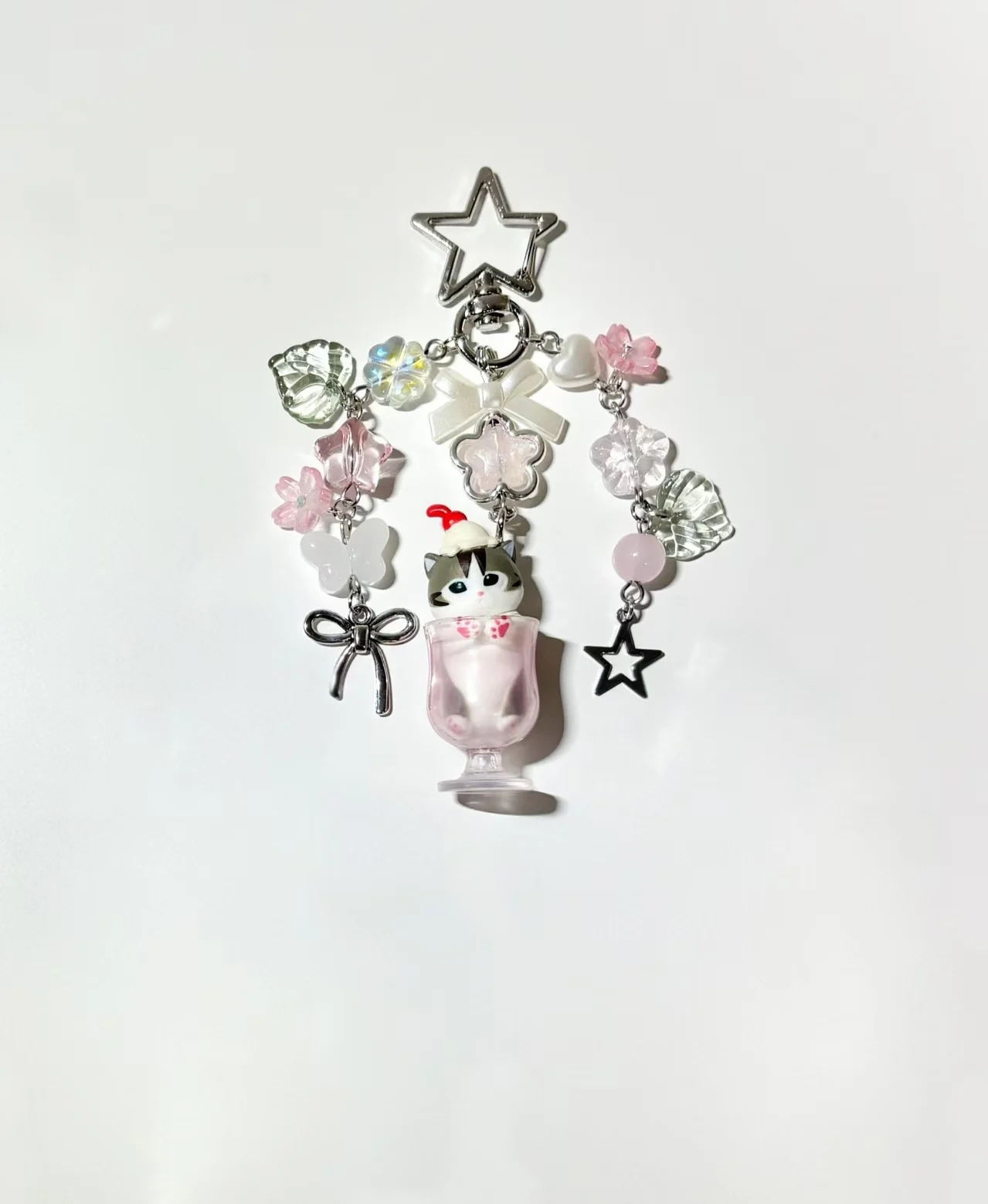 Фото Брелок-подвеска Mofusand Milk Tea Cat Cup Beaded Y2K Kawaii для сумки №3