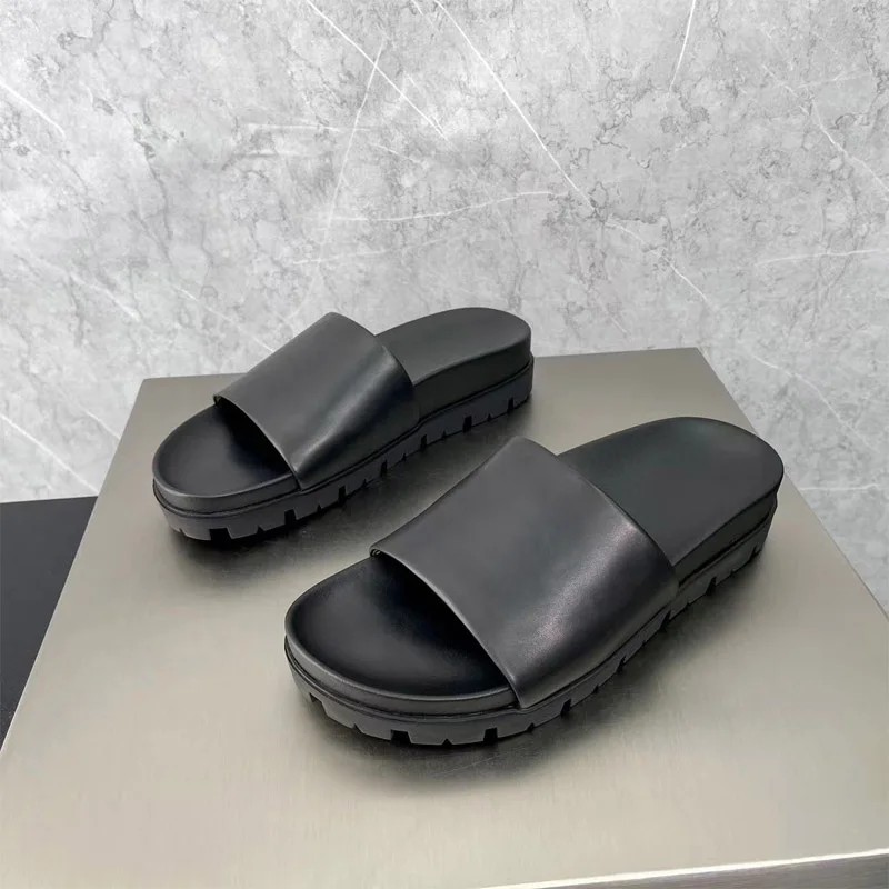 

High Quality Summer Slippers Women's Simple Leather Casual Comfort Beach Shoes