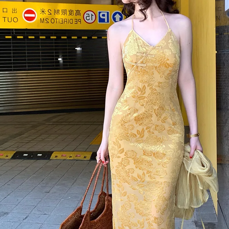 

Temperament French Vintage New Chinese Hanging Neck Open Back Dress Women's Summer Dress Improved Version Qipao Dress