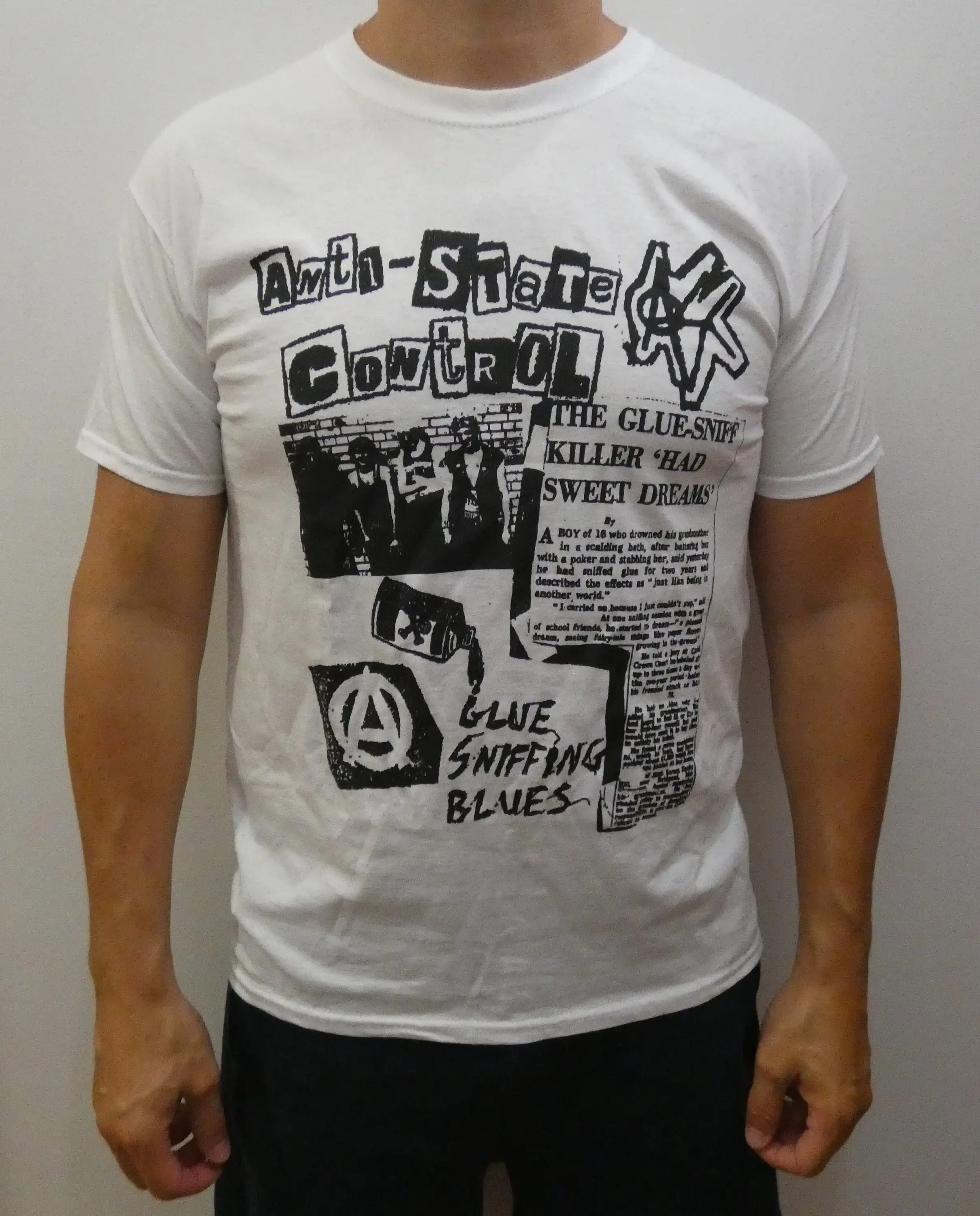 Футболка с защитой от государственного контроля