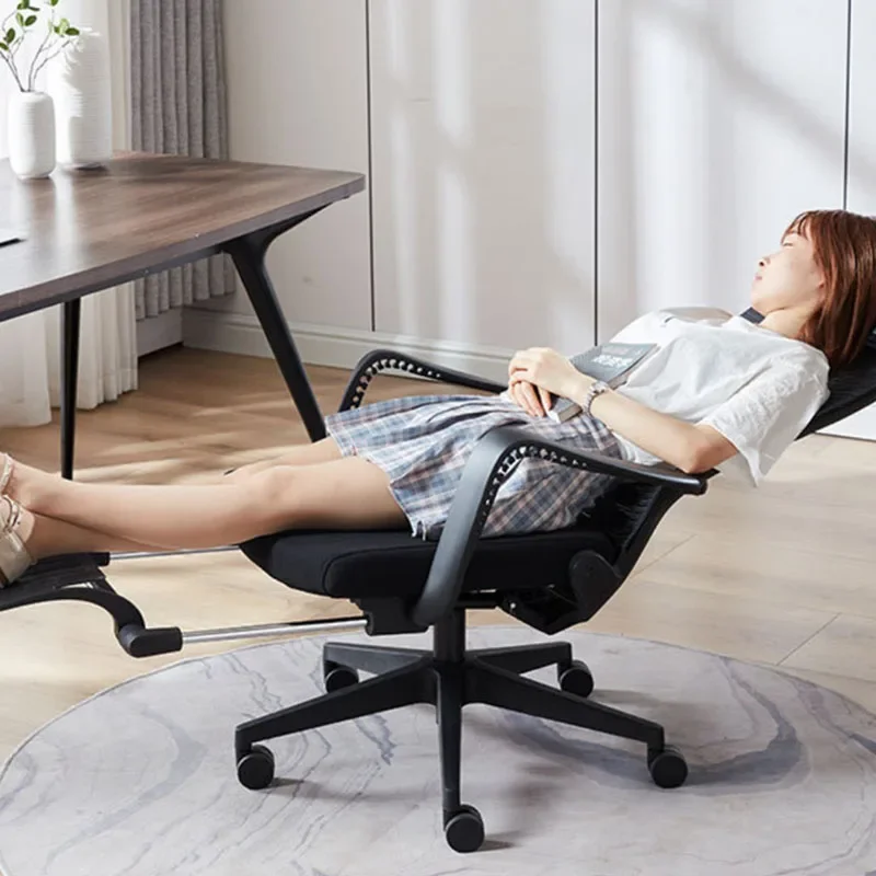 Удобный черный офисный стул игровой дизайнерский компьютерный номер удобный