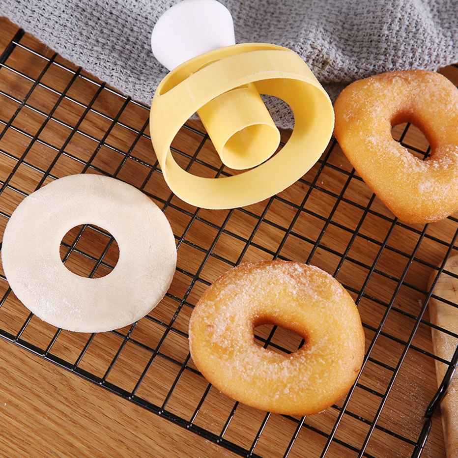 Creative DIY Donut Mold Cake Decorating Tools Plastic Desserts Bread Cutter Maker Baking Supplies Kitchen Tools