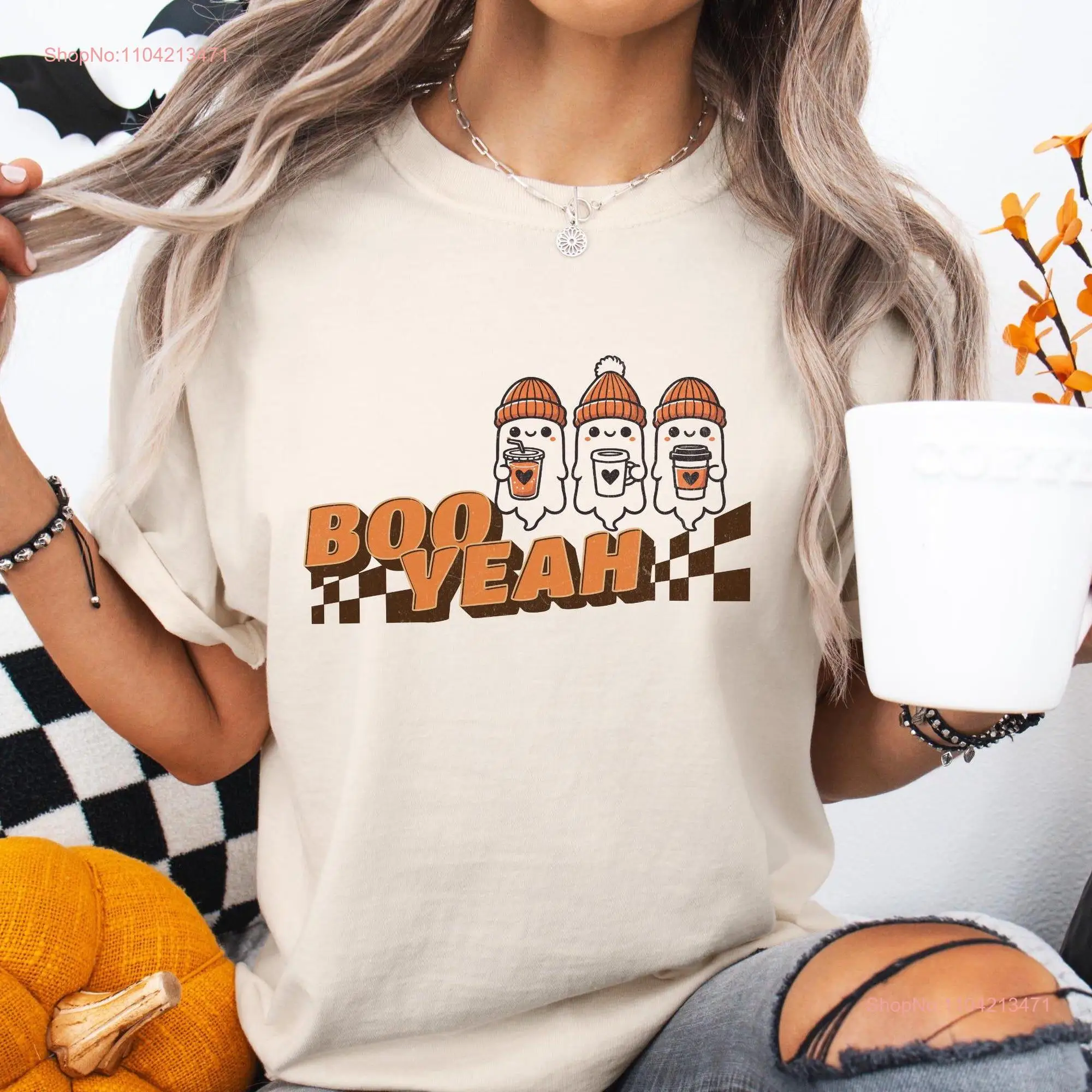 Комфортные цвета милая футболка с призрачным кофе для влюбленных забавный