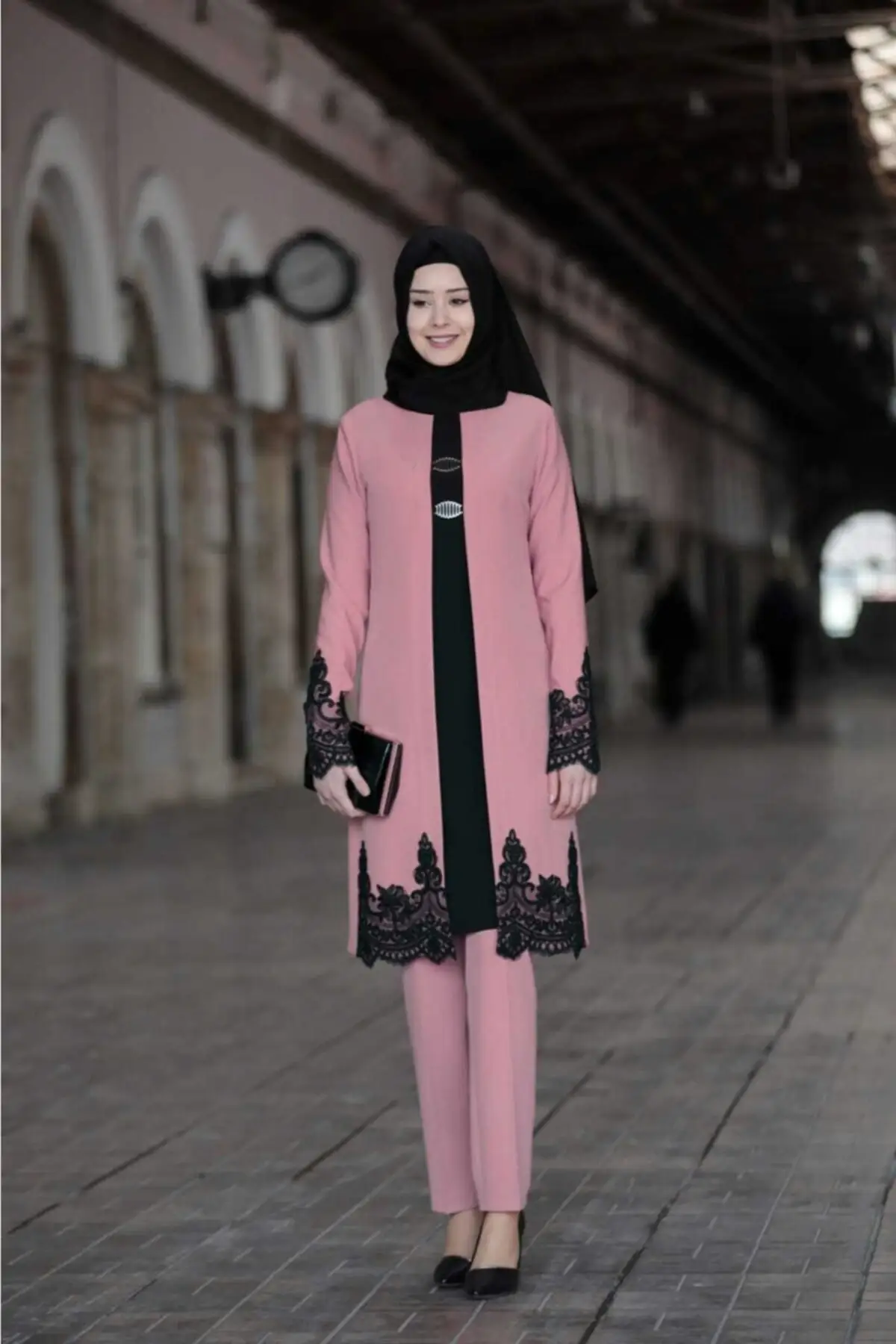 

Women's Tunic Trouser Binary Team Women Muslim Suit