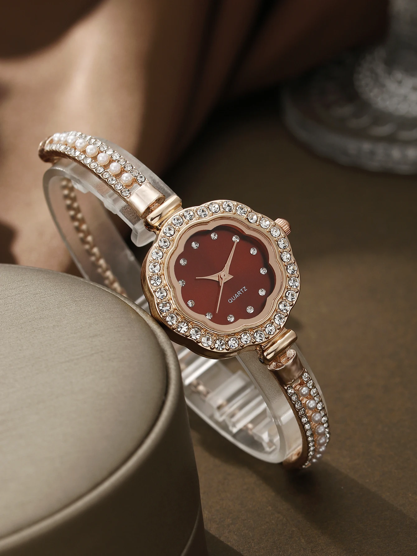 5 шт. новые женские часы-браслет с бриллиантами модные и элегантные кварцевые