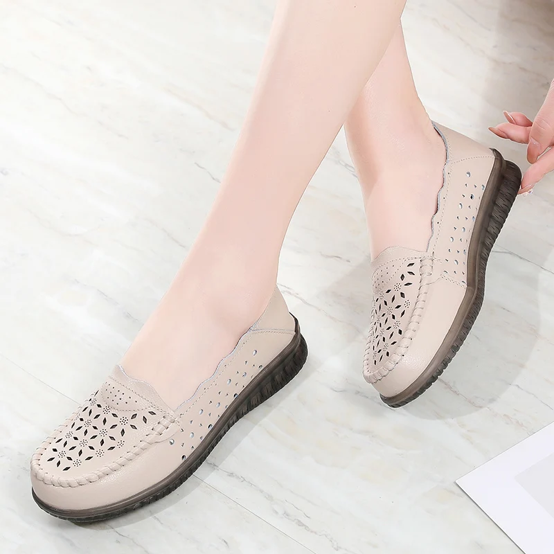 

Summer Hollow Women's Casual Shoes Ladies Breathable Females Flats Shoes Slip-on SoftZapatillas Mujer