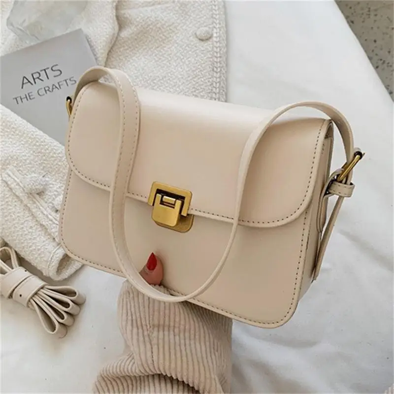 

New Girly Hand-held Retro Simple Small Square Bag Lock Casual Waterproof Outdoor Travel Fashion One-shoulder Messenger Mommy Bag