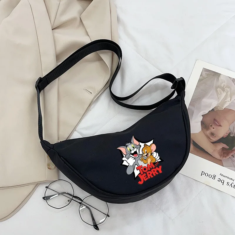 Фото Модная сумка через плечо Tom and Jerry для женщин, сумка через плечо с мультяшным аниме-принтом, унисекс, портативные сумки для улицы, новинка №1