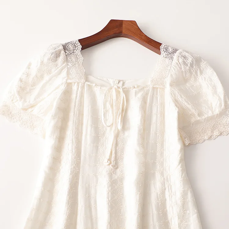 24303 Летнее длинное платье X с открытым вырезом и короткими рукавами