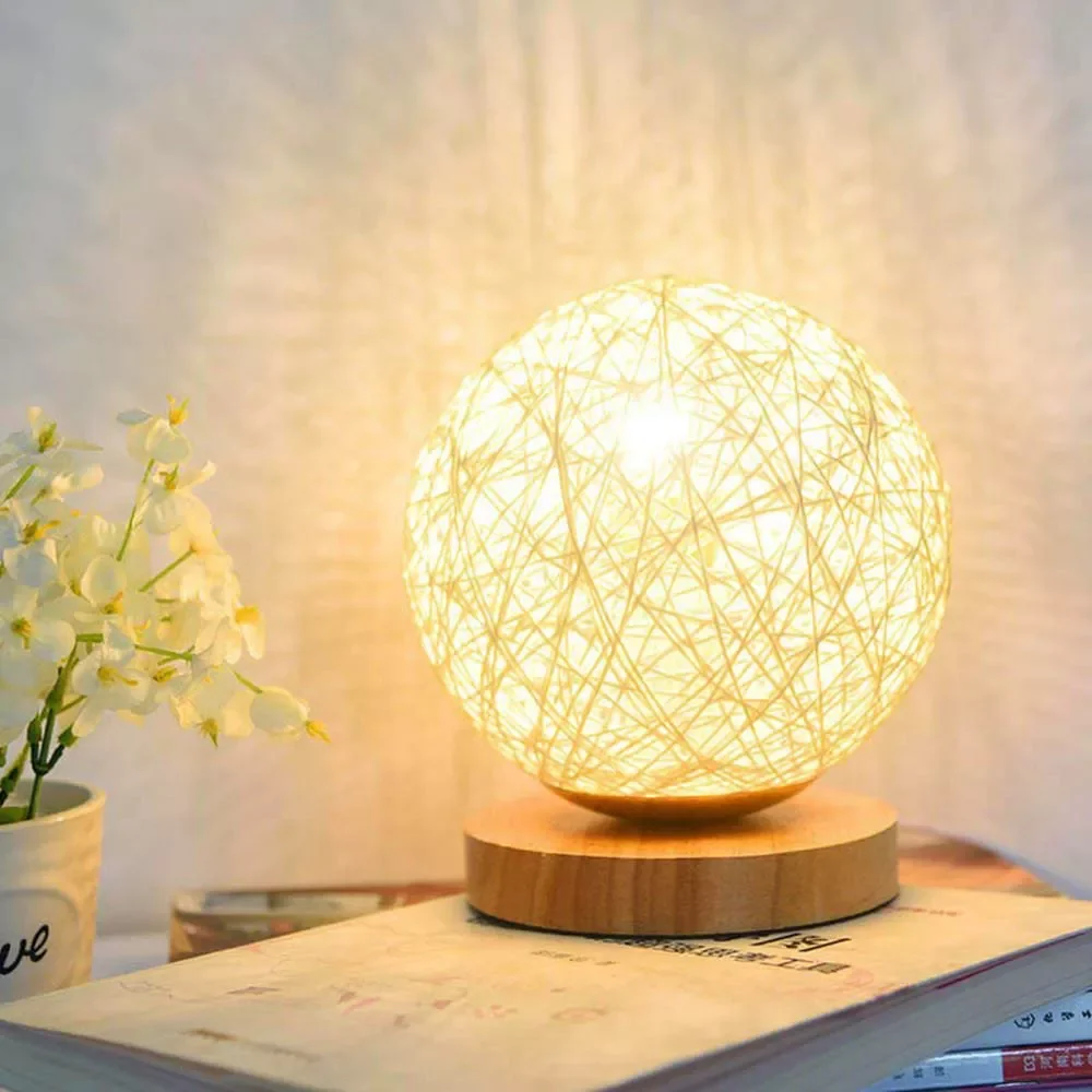 

Bed USB Table Lamp Hand-Knit Lampshade Wood Moon Lamp Bedroom Home Wedding Decoration Moonlight Desk Light Bedside Lamp