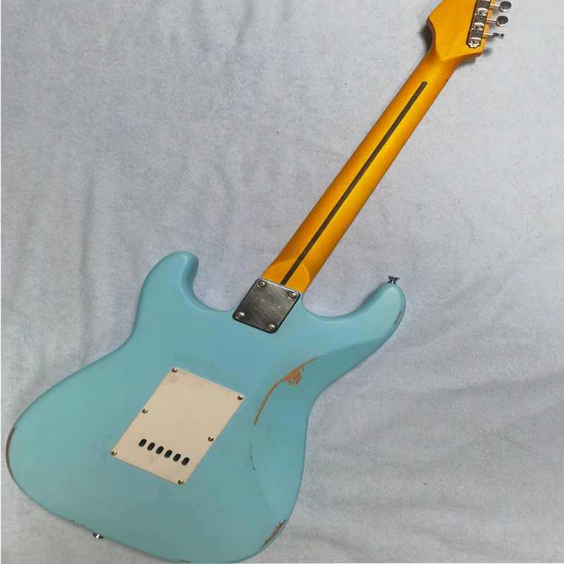 Корпус пианино небесно-голубого цвета белая защитная доска ручная работа