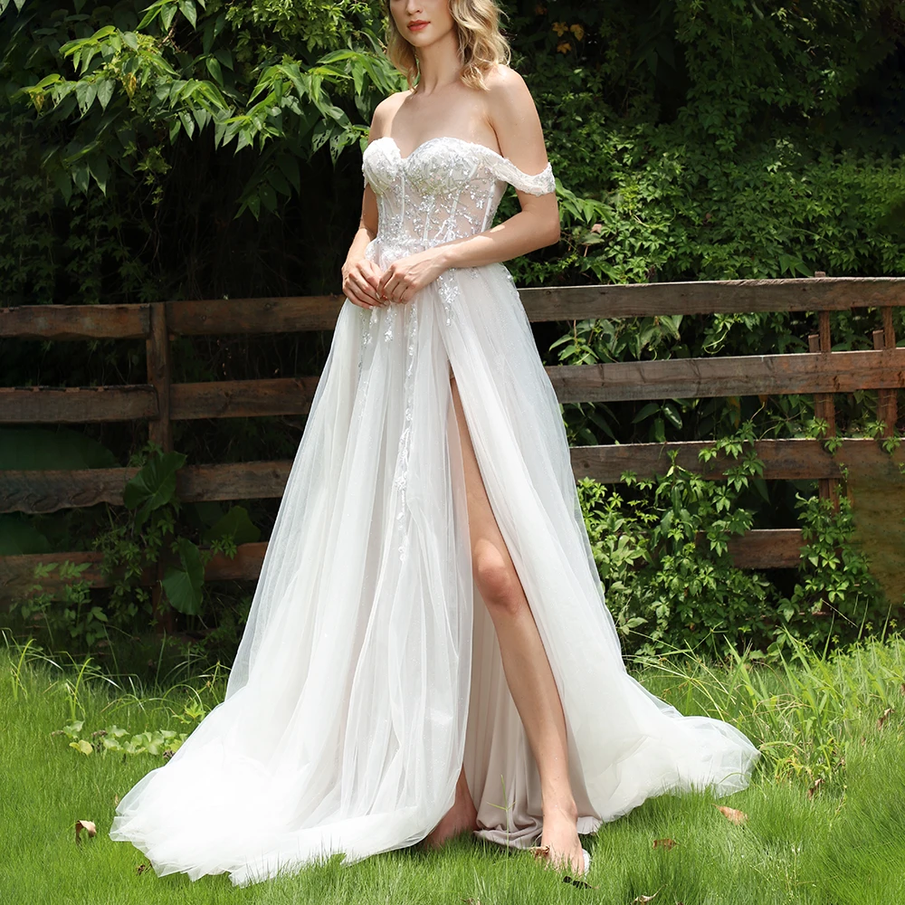 Элегантные вечерние платья в пол