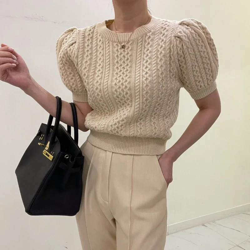 

Apricot Knitted Tops Women Chic 2023 Summer Short Sleeve Twist Sweater Female Korean Streetwear O-neck Hollow Out Pullovers