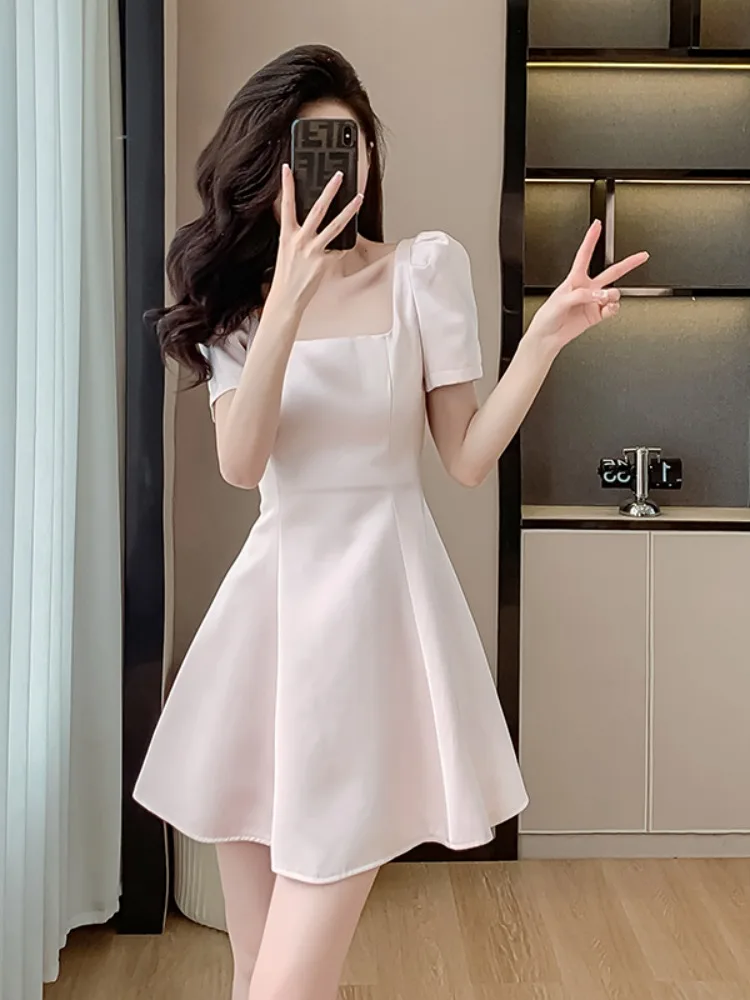2024 новое летнее платье с квадратным воротником во французском стиле