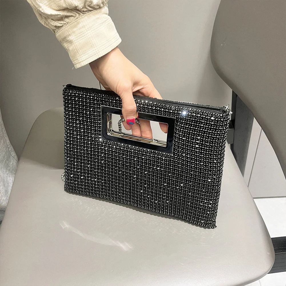 Женская вечерняя сумка-клатч на плечо с цепочкой