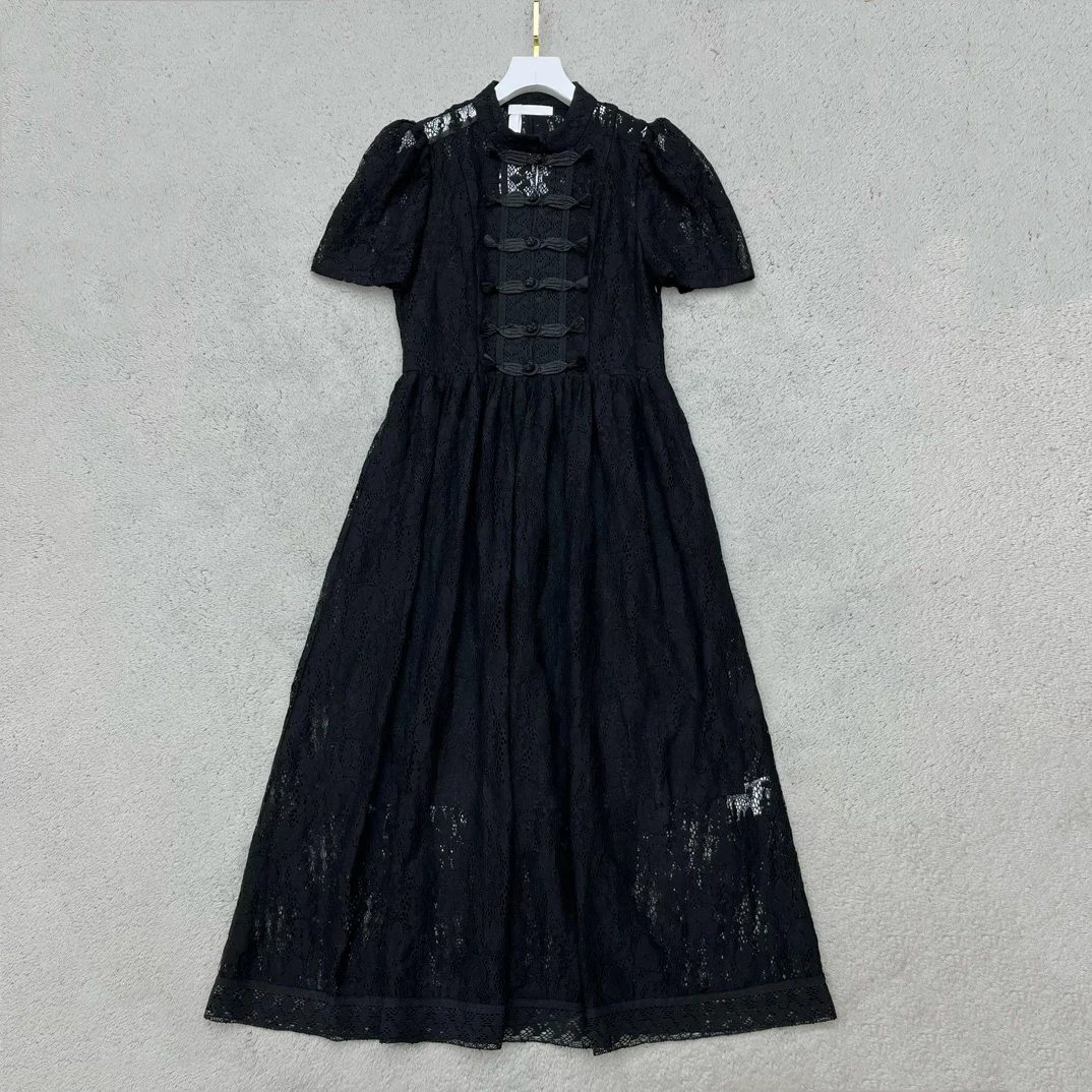 

Spring and summer new lace dress bubble sleeve small stand-up collar design Chinese flap is very durable