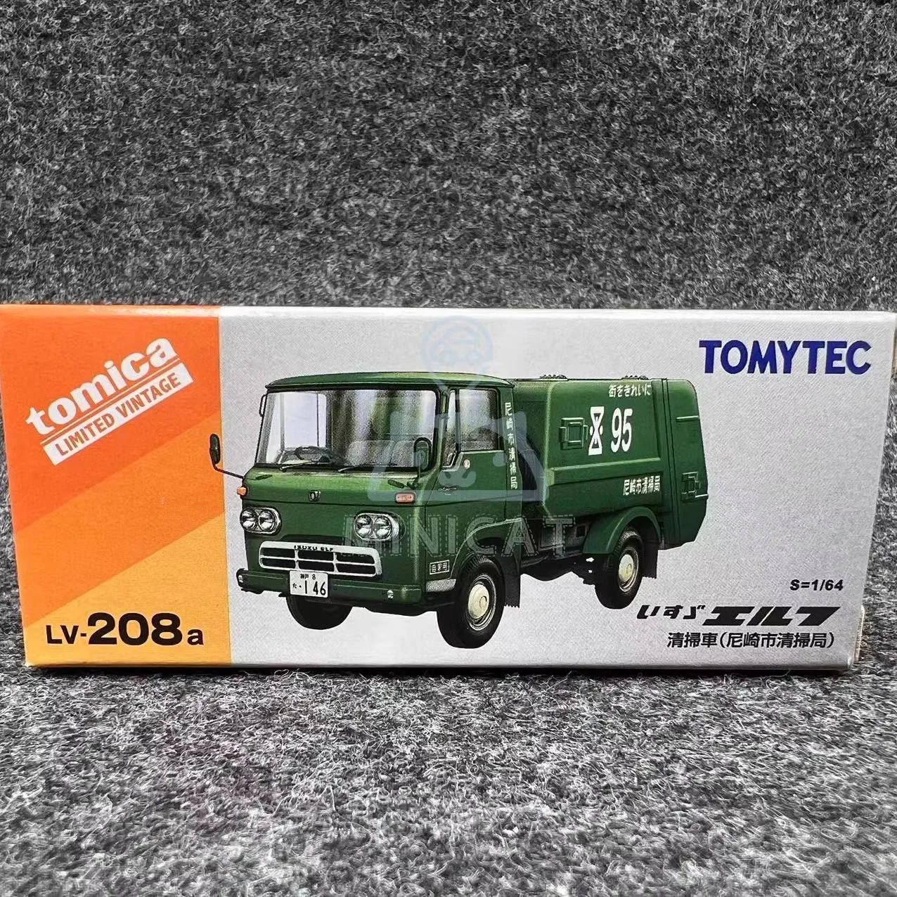 TAKARA TOMY TOMICA 1:64 TLV LV-208a Isuzu Elf Nitaki City подметальные свитера миниатюрная модель