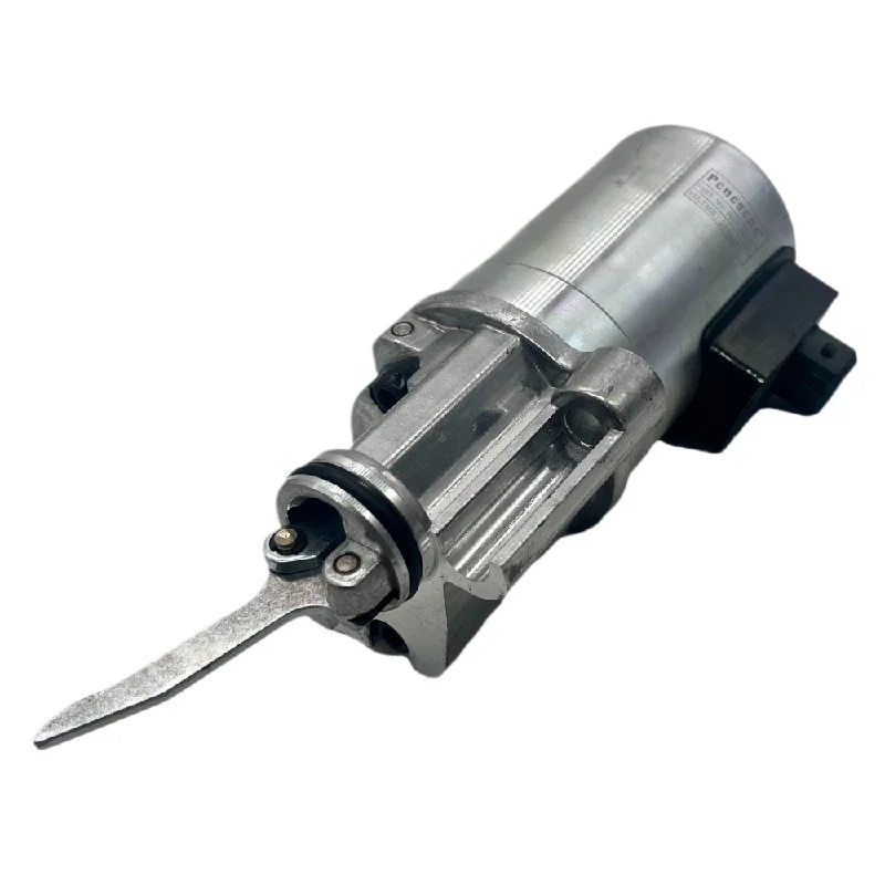 Электромагнитный клапан отключения топлива Deutz 1013 0419 9903 / 04199903 0211 3791 02113791 24В