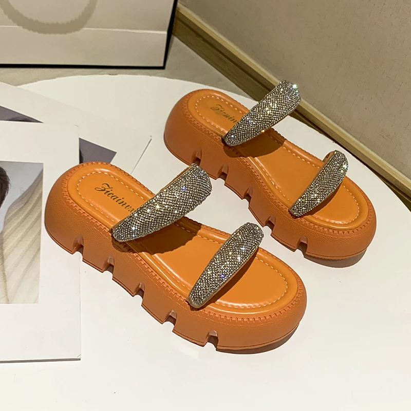 Женские босоножки на танкетке оранжевые сандалии массивной нескользящей