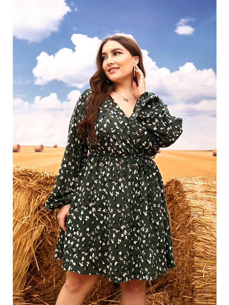 Oversized women's clothing, chubby sister waist tucked, meat covered floral v neck dress  vestido plus size mujer