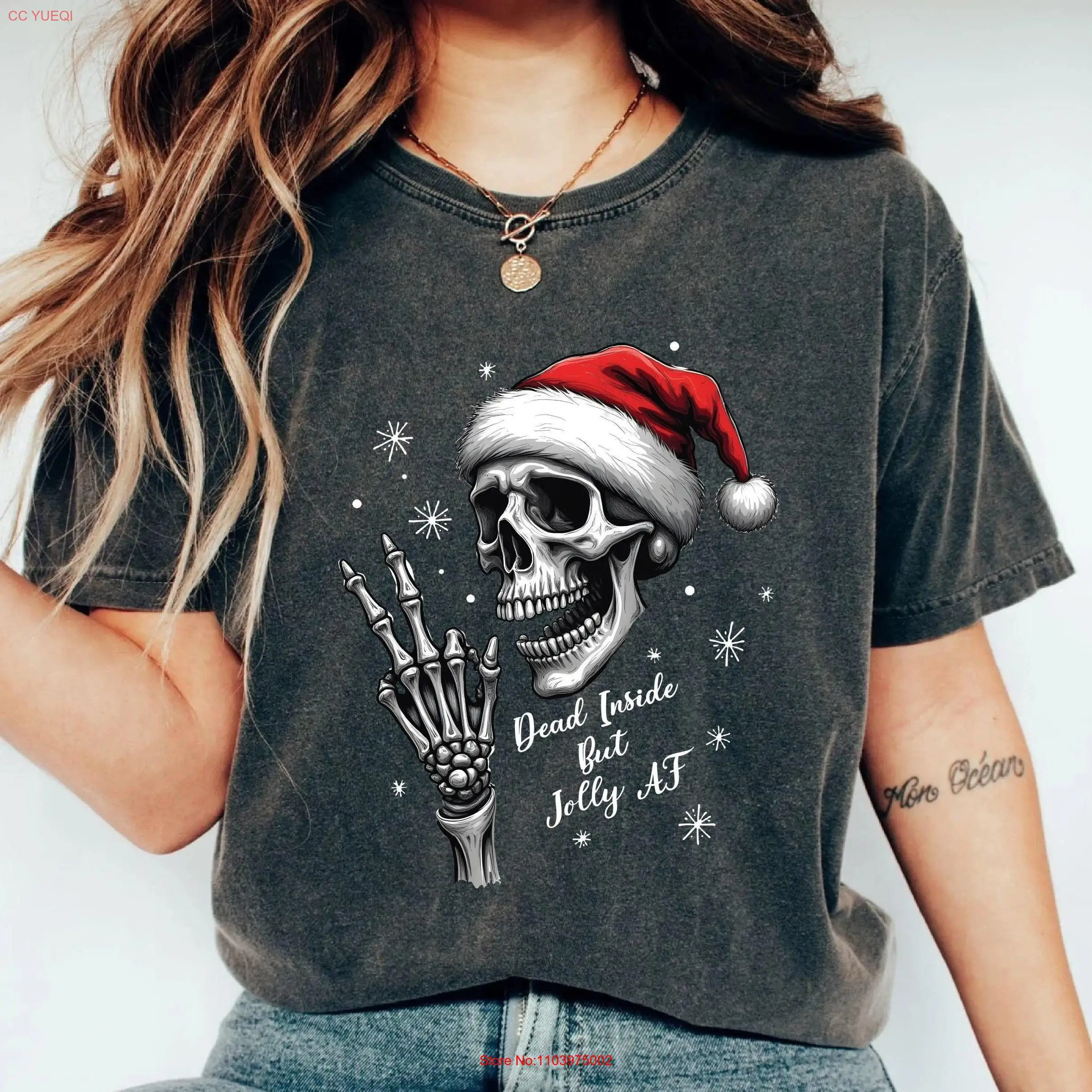 Рождественская футболка со скелетом Dead Inside But Jolly AF Merry Xmas Holly SpiriT Новогодняя с