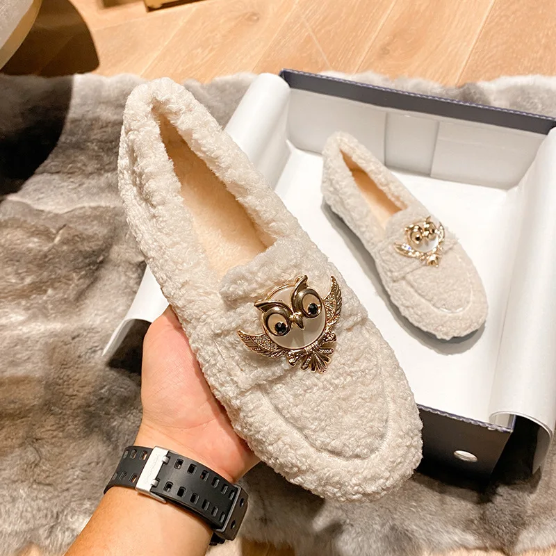 

Женская зимняя уличная теплая зимняя обувь размера плюс Женская Новинка 2023 обувь для мам на плоской подошве Мокасины Лоферы женская обувь