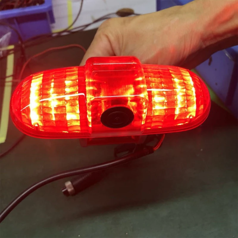 

High-position Brake Light Reversing Camera Safety High Mount Rear Light Reverse Parking Camera for Trafic 01-14 AOS