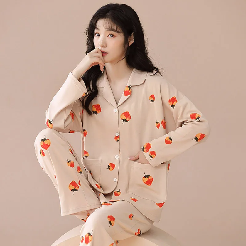 1 Ms 2023 women pajamas in the spring and autumn cotton long sleeve pajamas loose adult mother pajamas household to take