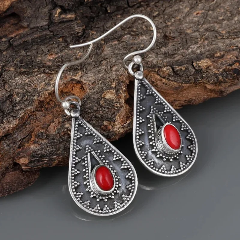 

European and American national style red pine gem exaggerated earrings vintage palace earrings
