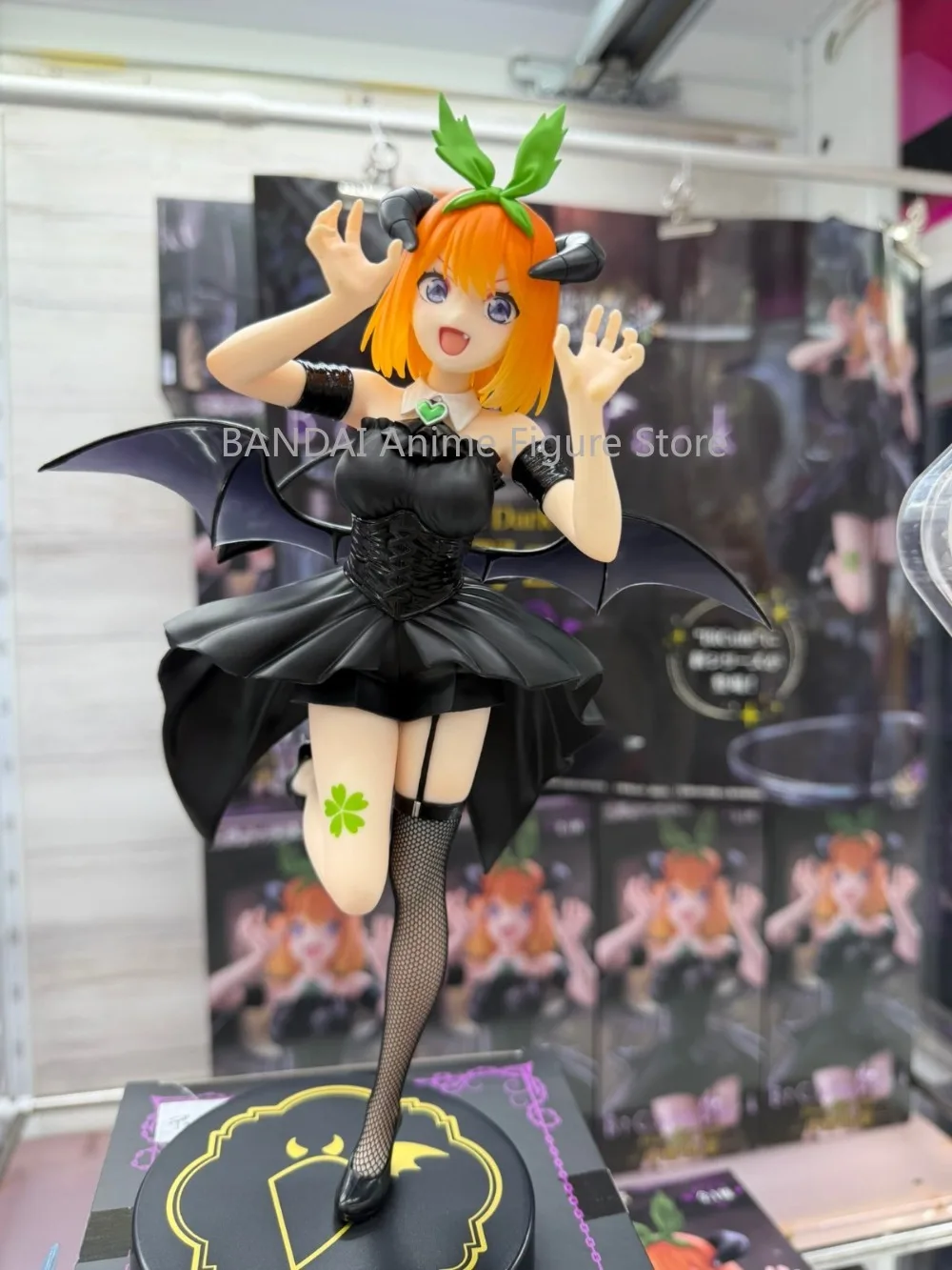 Фото В наличии: Оригинальная фигурка FuRyu BiCute Dark Figure по аниме «Пять близнецов» (Nakano Yotsuba), 25 см, модель, игрушка, подарок №4