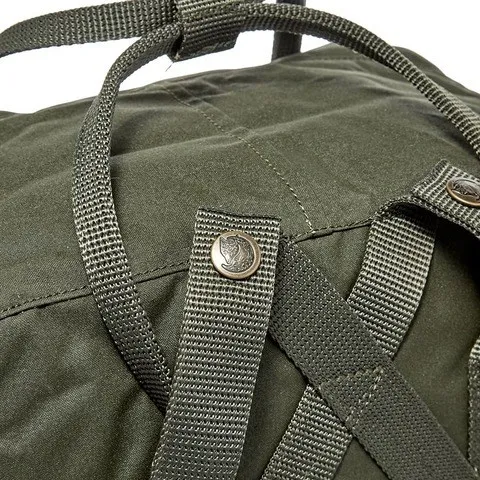 Рюкзак Fjallraven Kanken темно-зеленый 27х13х38 см 16 л | Багаж и сумки