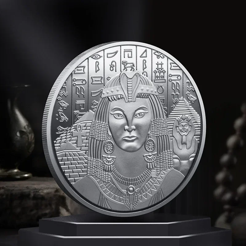 

Сувенирные монеты из латуни