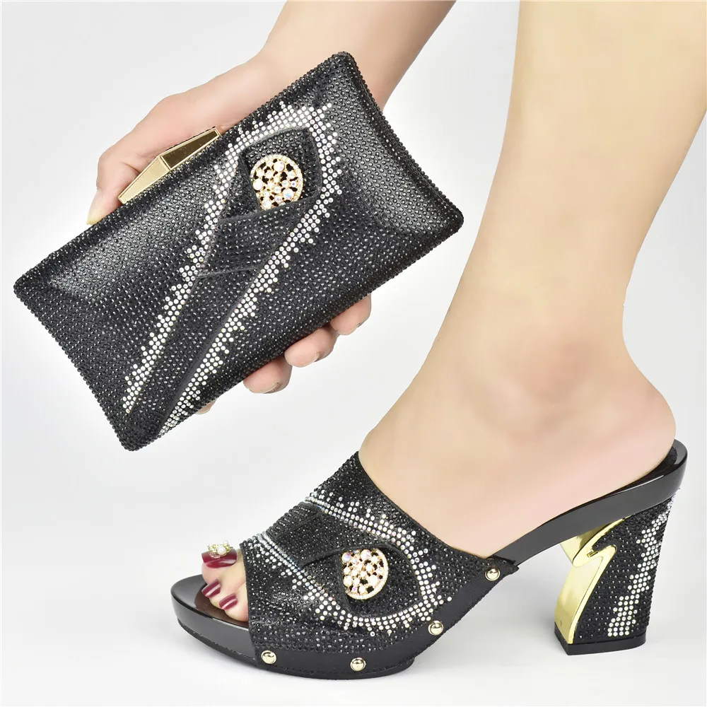 

Italian Design 2022 Nigerian Fashion Butterfly-Kond Style Crystal Style Ladies Shoes and Bag Set in Black Color for Party