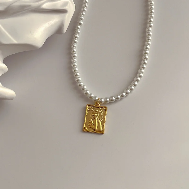 Draweye Pearls Necklaces for Women Square Metal Elegant Vintage Korean Fashion Jewelry Simple Geometric Pendant Necklace