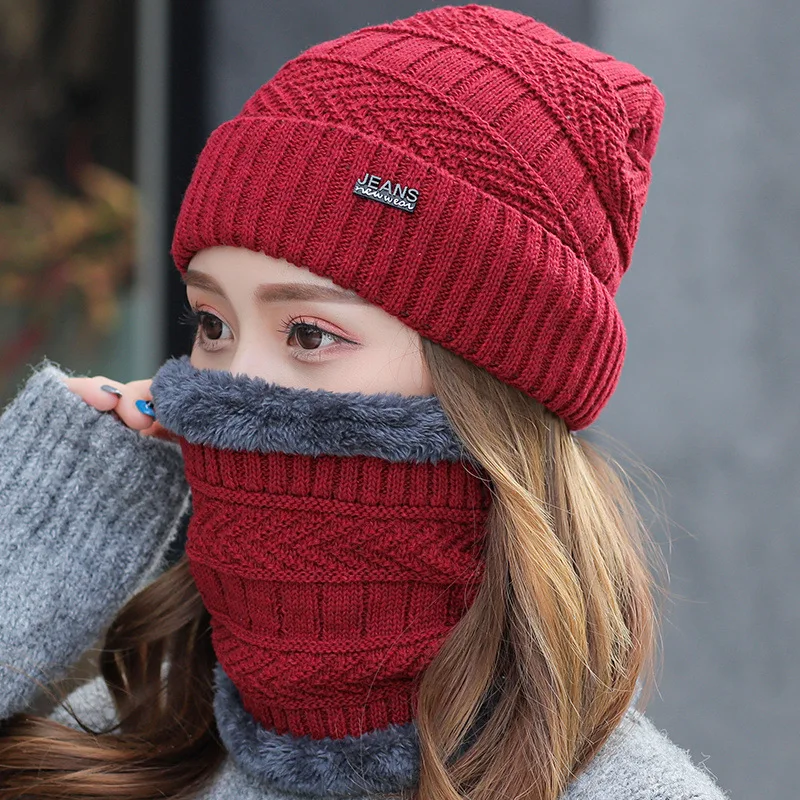 

Autumn Winter Hat + Earmuffs + Scarf Three-in-one Mother's Woolen Hat Plus Velvet Thickening Keep Warm Middle-aged Out Cycle Cap