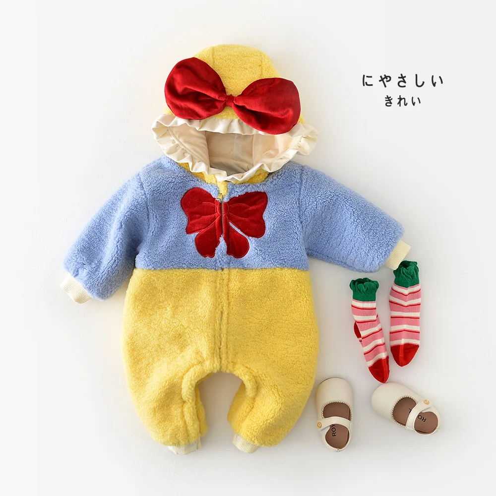 

Боди для маленьких девочек в Корейском стиле на осень и зиму, боди для маленьких принцесс с пушистым бантом и капюшоном, комбинезоны для новорожденных с цветными блокировками