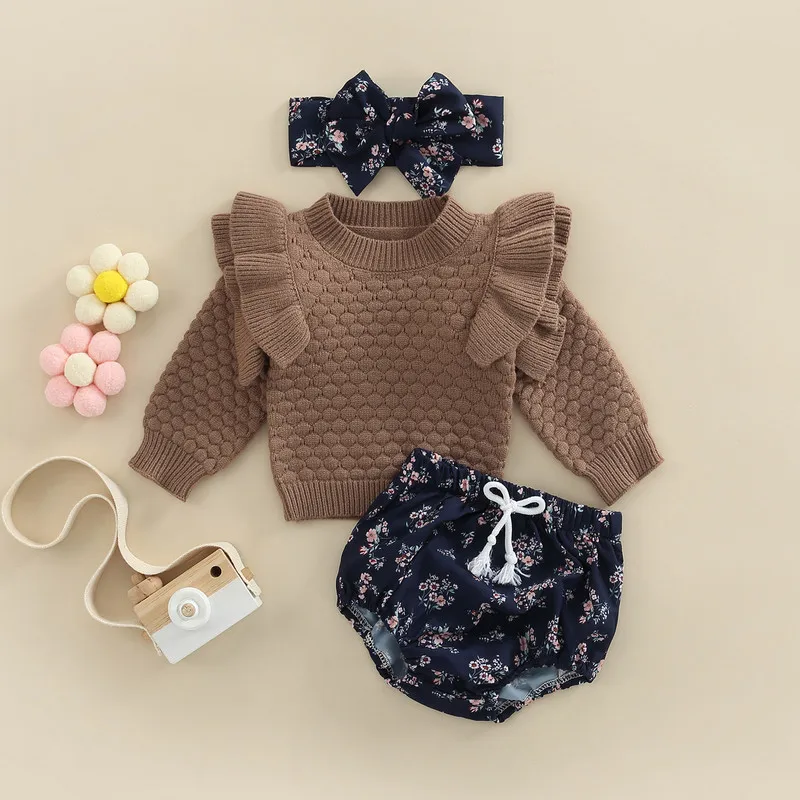 

3 Pcs Newborn Baby Girl Clothes Pants Set Fall Winter Clothes Solid Color Fly Sleeve Knit Bodysuit Tie-up Floral Shorts Headband