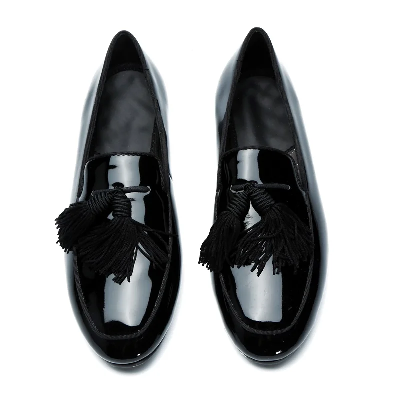 Men Black Patent Leather Shoes Tassel Loafers Men's Slip On Slippers Smoking Moccasins Man Flats Casual Wedding Dress Shoes