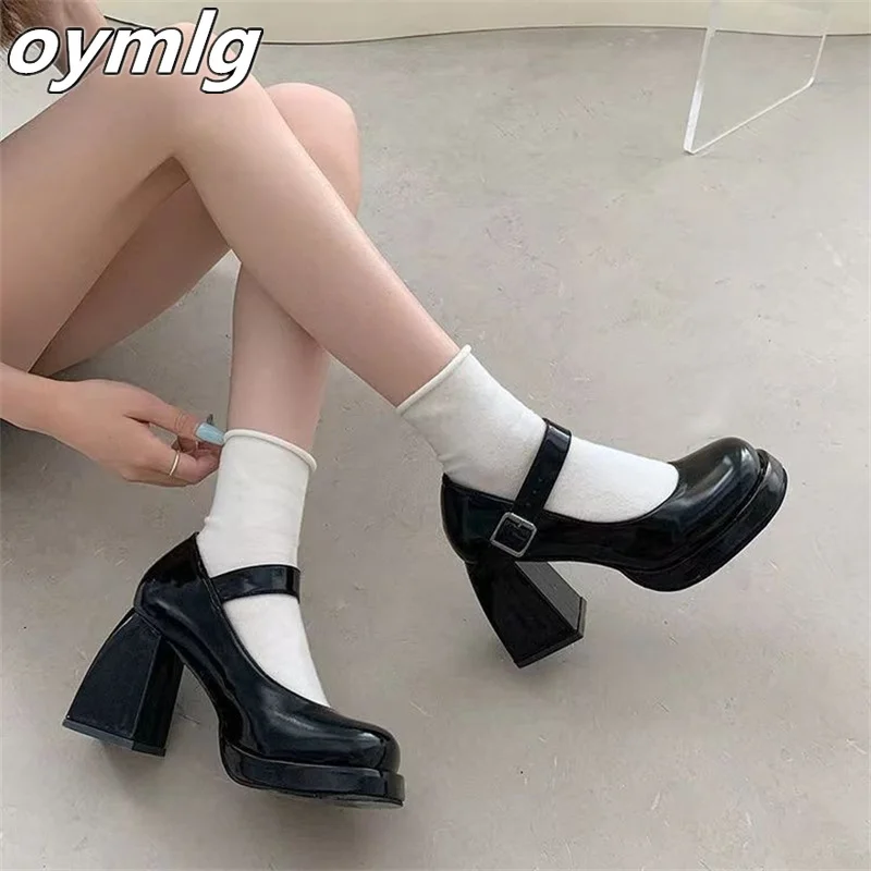 

Hollow sandals women's 2022 summer new Baotou sandals women's big head high heel adhesive shoes thick heel Mary Jane